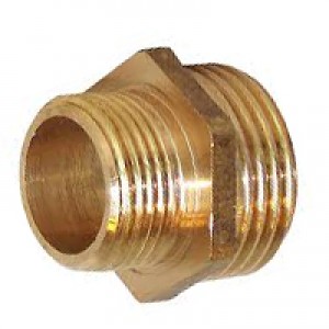 Nipple Brass transitional 1/4N x 1/2N for a pressure gauge 